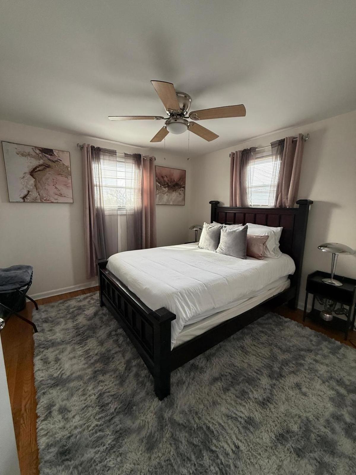 Stylish Cozy Quiet Family Retreat And Romantic Getaway Sleeps Up To 7 With Fast Wifi, Free Parking, Work Station, Alexa Enabled, Fenced In Backyard For Pets Grill Party Patio, Porch, Beach, Canal, Stadium,Boardwalk Restaurants, And Much More! Atlantic City Extérieur photo